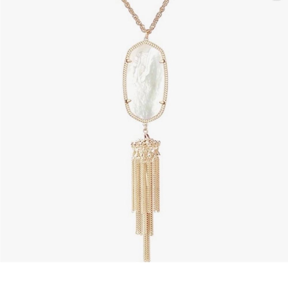 KENDRA SCOTT RAYNE NECKLACE: Gold Chain, White pendant with tassels